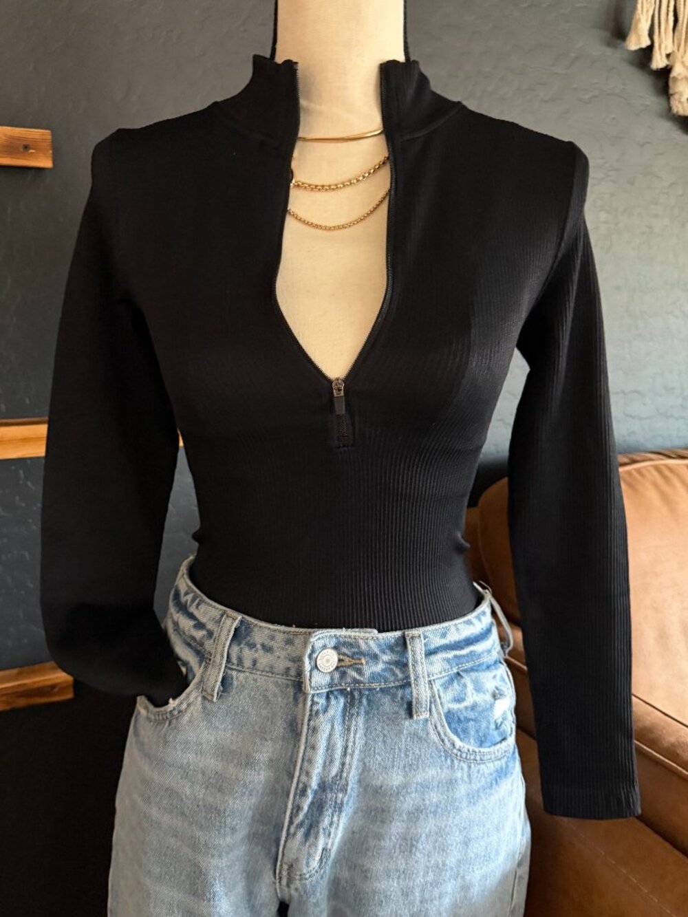 Long Sleeve Bodycon Mock-neck Bodysuit - Black